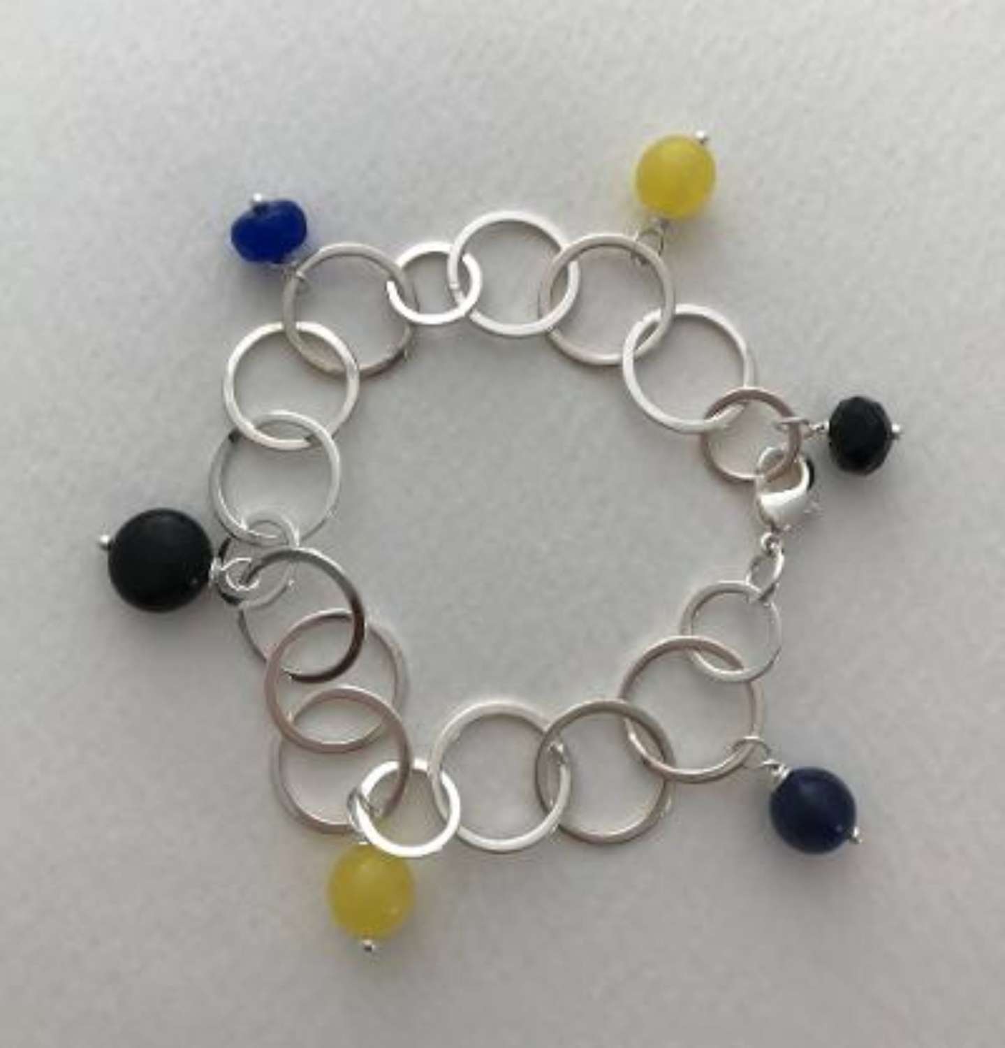 Charm bracelet - navy/yellow